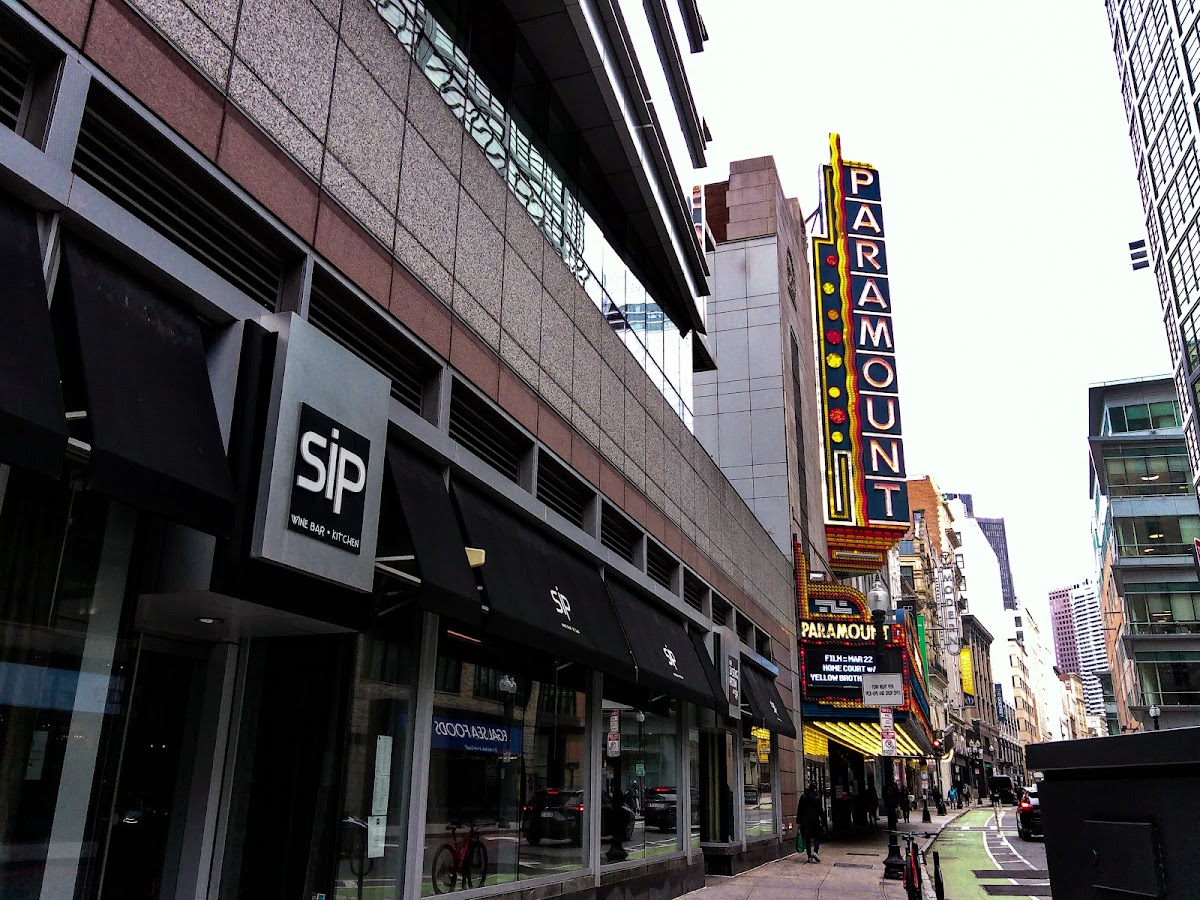 Sip Wine Bar And Kitchen